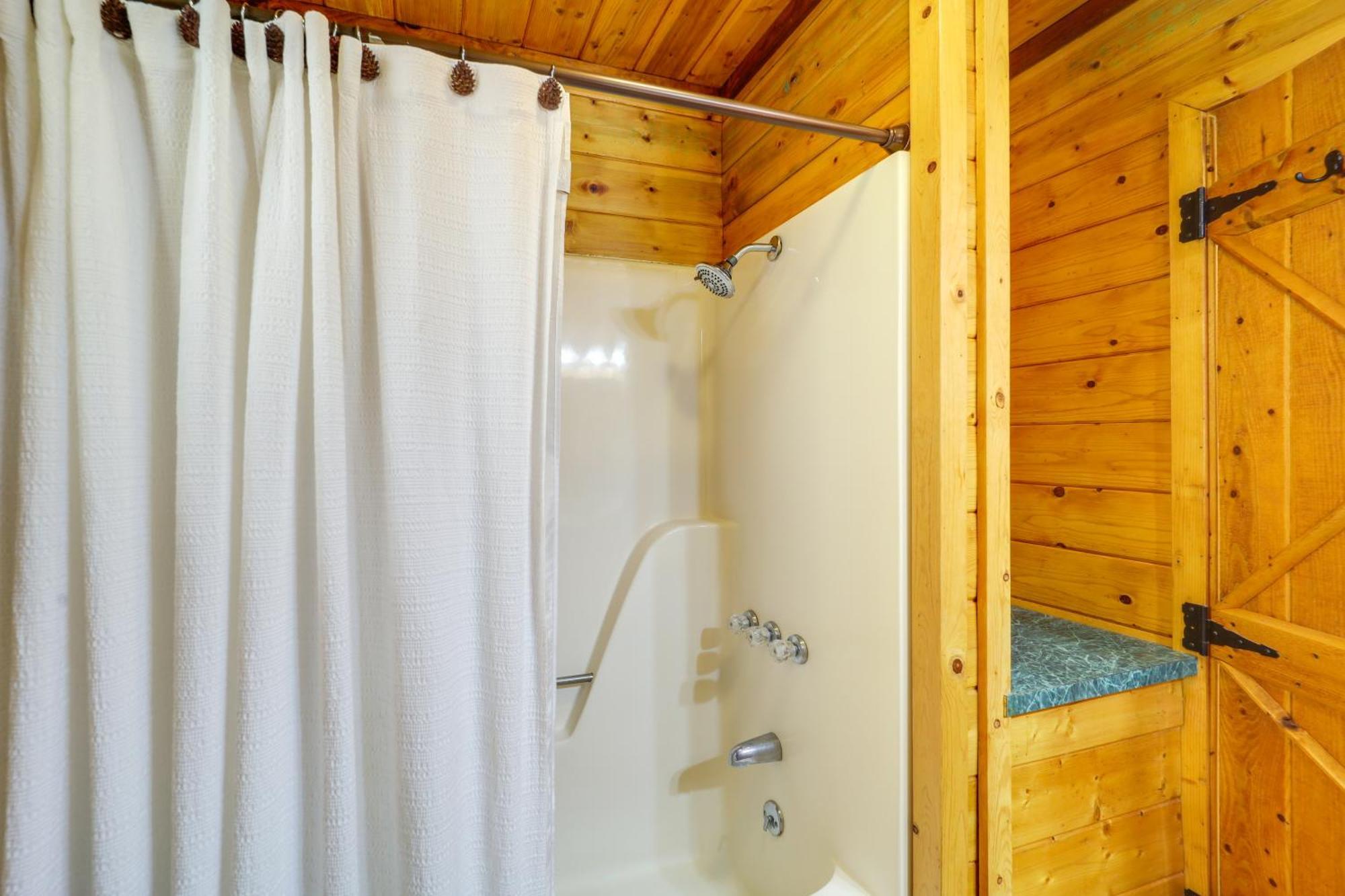 Secluded Lenoir Cabin 4 Mi To Dtwn Blowing Rock المظهر الخارجي الصورة